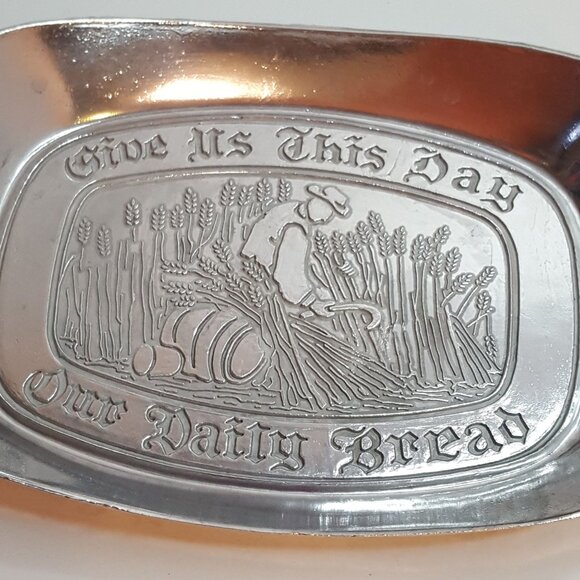 Give Us This Day Our Daily Bread Hand Cast Aluminum Bread Tray Vintage 1977 New - Picture 2 of 7